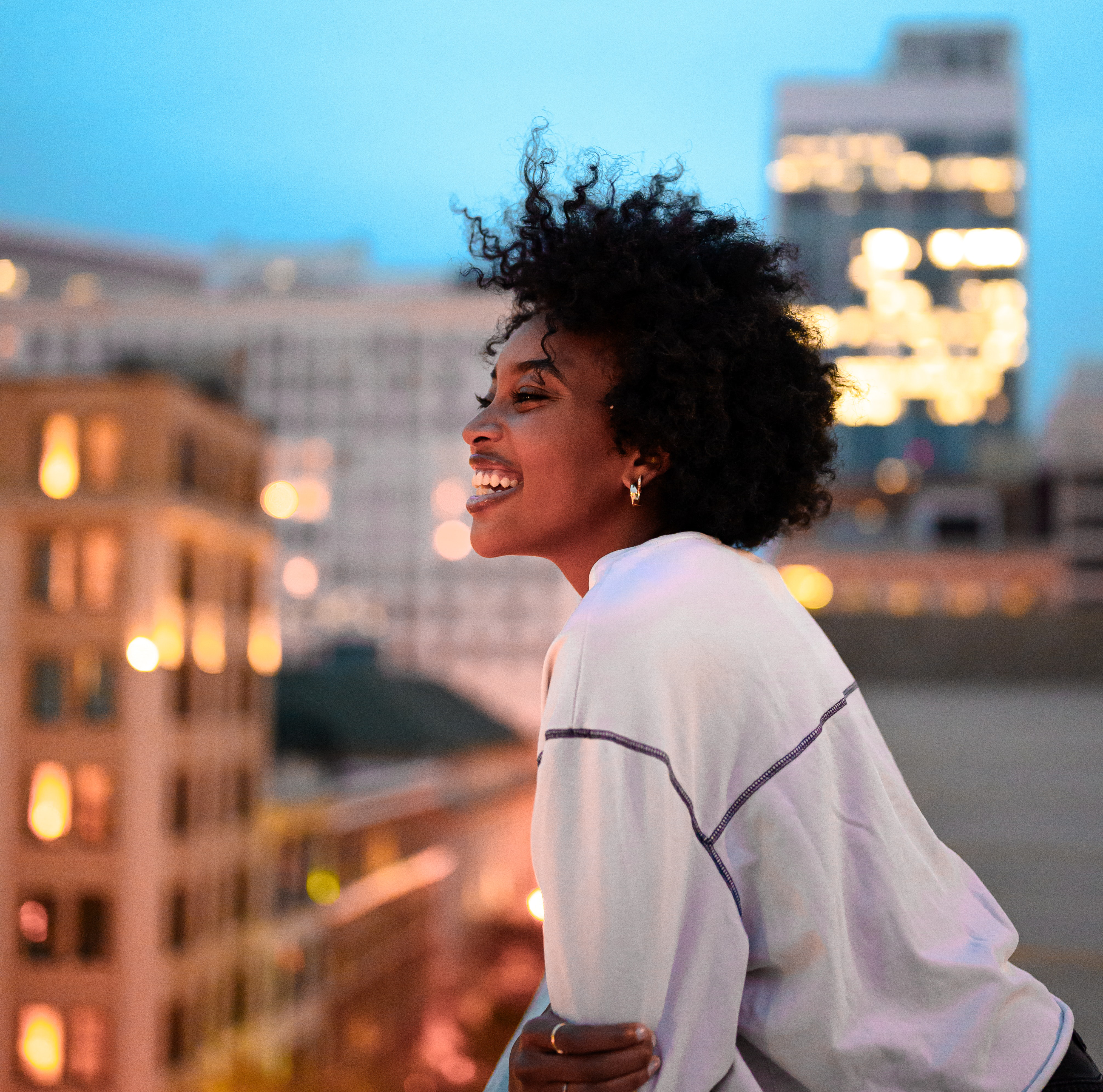 Top 10 Power Travel Tips to Save Money